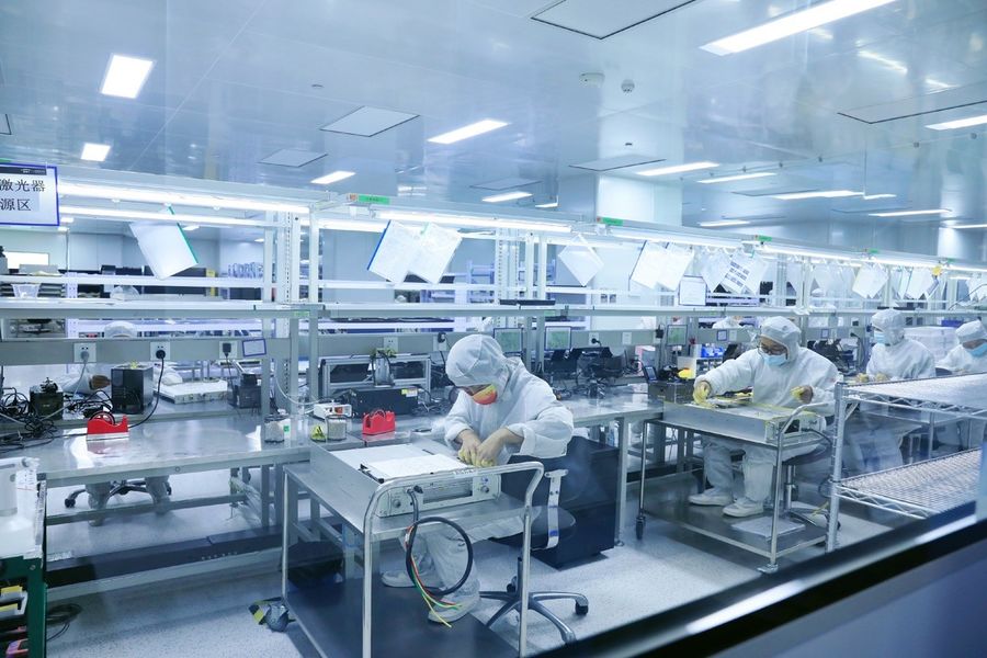 Hyperline Beijing Ltd. üreticinin üretim hattı